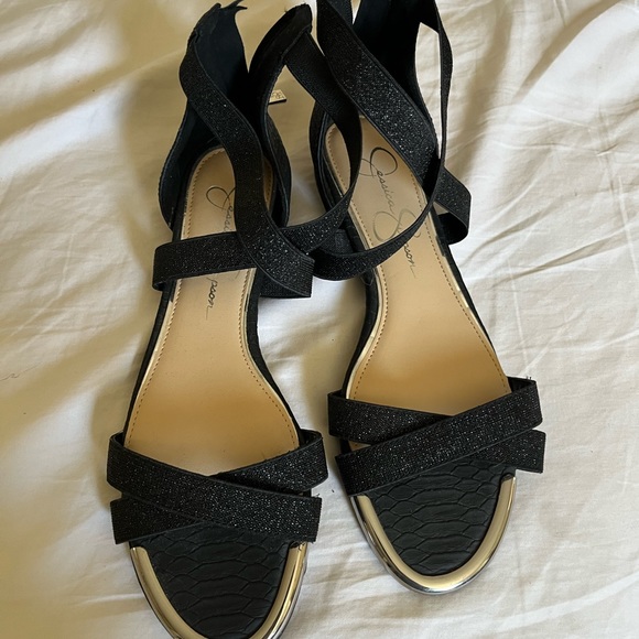 Jessica Simpson glittery dressy sandals. New, never used.  Only tried on. - Picture 3 of 4